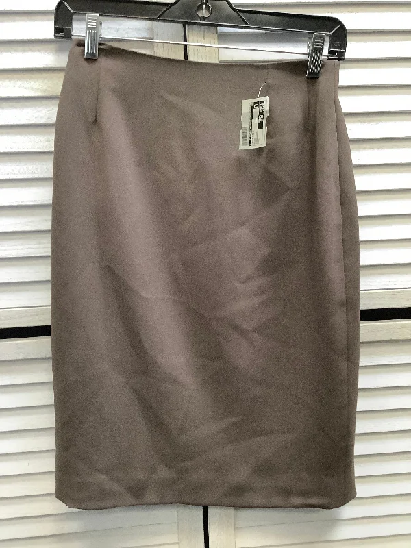 Skirt Midi By Clothes Mentor In Brown, Size: L