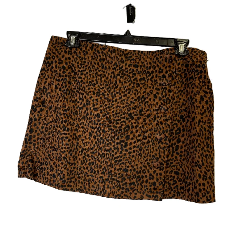 Skirt Mini & Short By Clothes Mentor In Animal Print, Size: 12